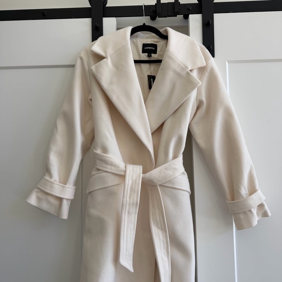 NWT Express Cream white Coat for Women. Sz xs - Picture 2 of 10